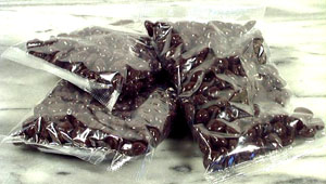 Semi Sweet Raisins-8oz